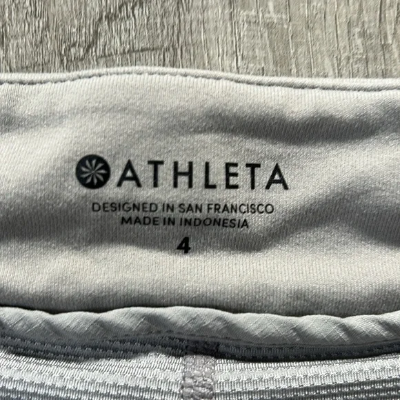 Athleta Trekkie Skort Sz 4 - Picture 7 of 10